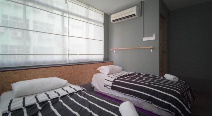 Koptel Budget Hotel Kuching Exterior photo